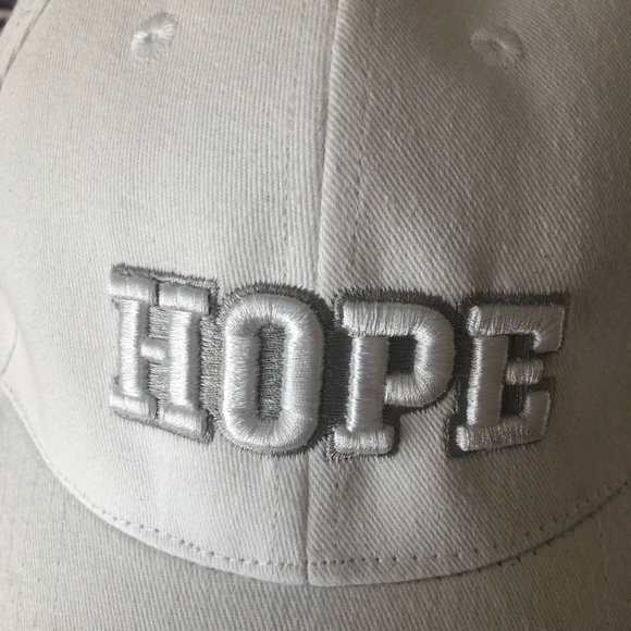 NWOT Saddleback Church HOPE Embroidered Velcro White and Grey Hat - Picture 5 of 9